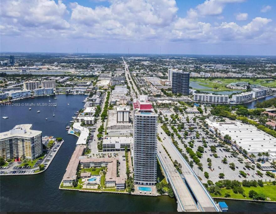 Ocean Views - Pool & Gym - Pet Friendly - Close To Beach Hallandale Beach Luaran gambar
